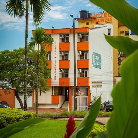 Hotel Iguazu Villavicencio Exterior foto