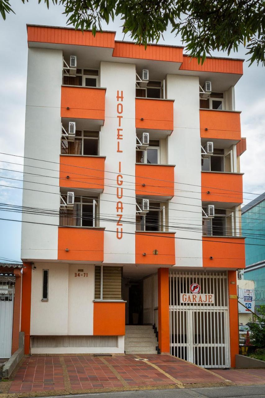 Hotel Iguazu Villavicencio Exterior foto